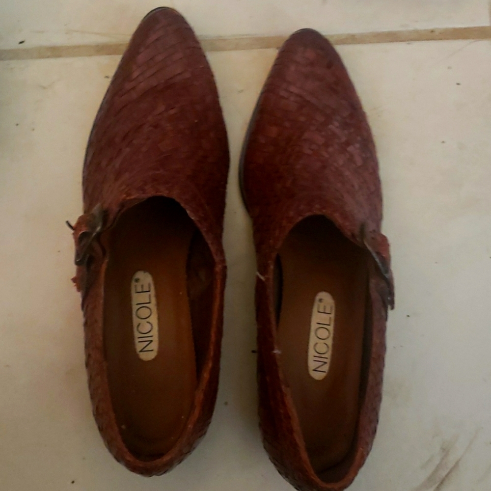 Brown shoe boot
